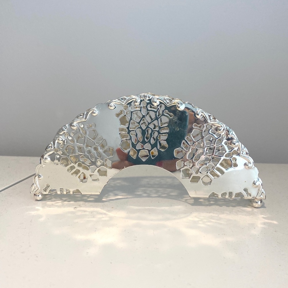 Silver plated Beautiful Napkin Holder